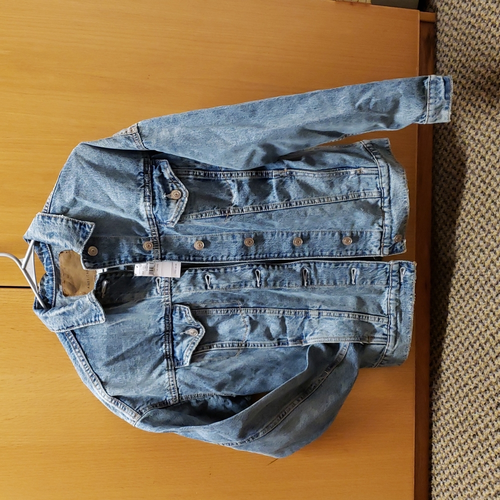 AE Oversized Denim Trucker Jacket